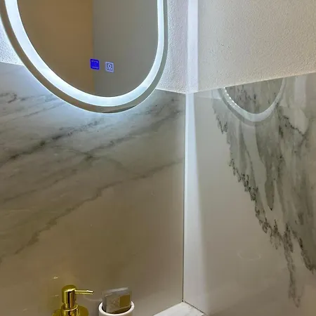 Stazione - Perla Argento Apartment *