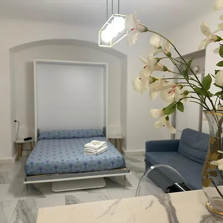 Stazione - Perla Argento Apartment La Spezia